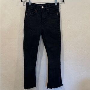 Zara Women's Black Straight Leg Jeans